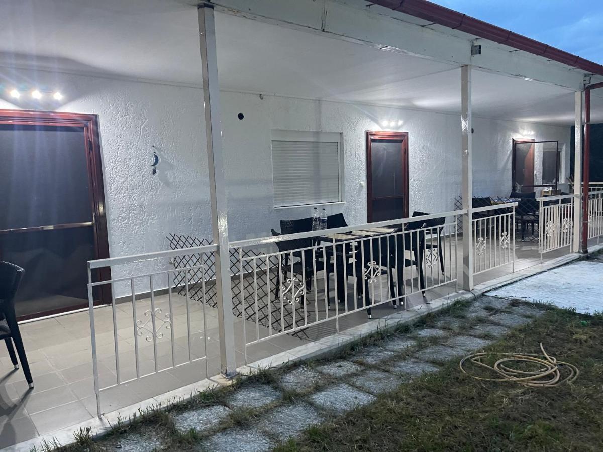Ευχάριστο Εξοχικό Σπίτι Με Barbeque Apartment สกาลา ฟูร์กาส ภายนอก รูปภาพ